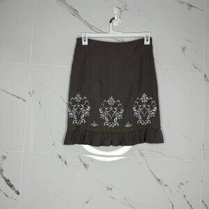 Women's  Floral Skirt Size S Knee Length Ruffle Hem Casual embroidered Linen